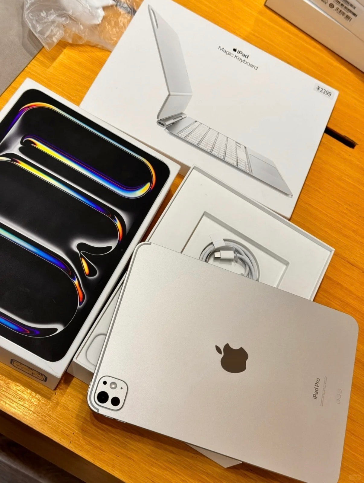 $Apple iPad Pro Bundle – Silver – Includes Magic Keyboard & Charger