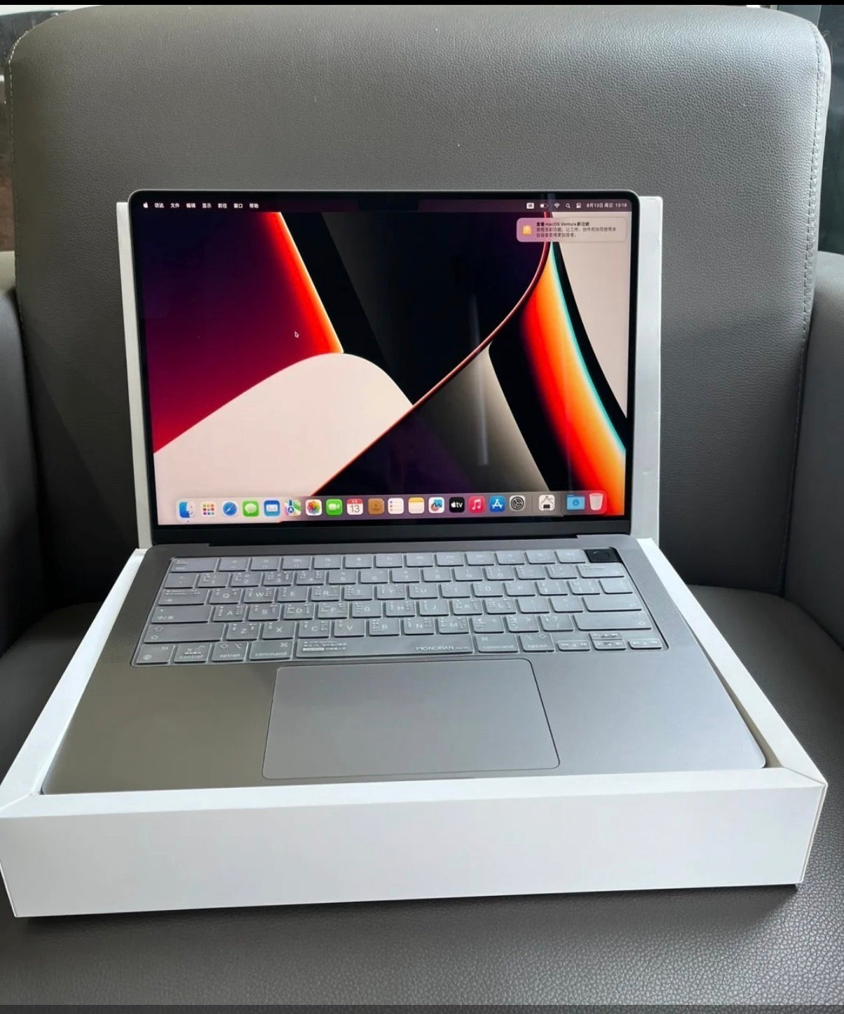 Apple MacBook Pro Laptop - Space Gray