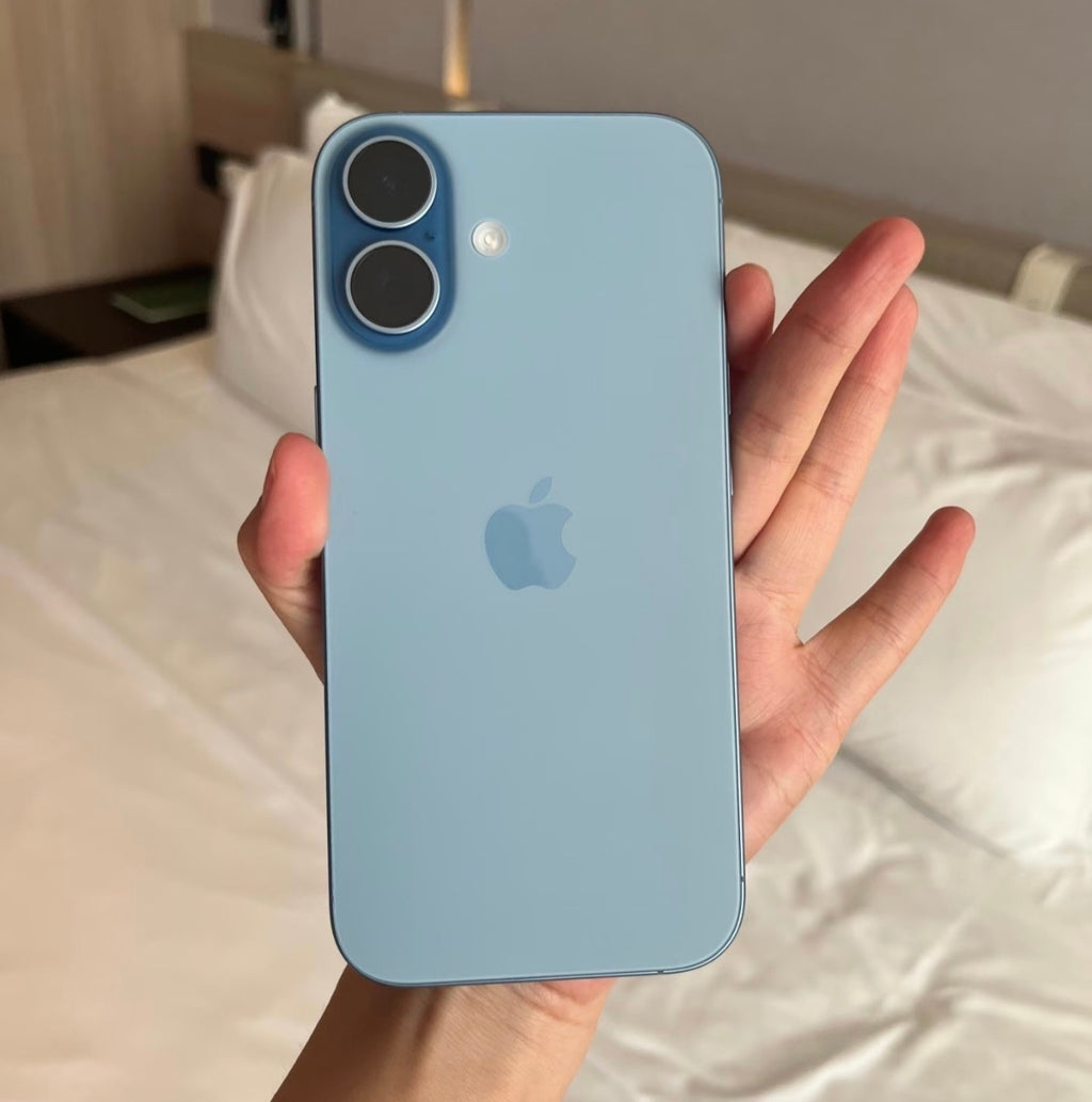 PRODUCT TITLE:
Apple iPhone 17 – Blue, Green, Purple
